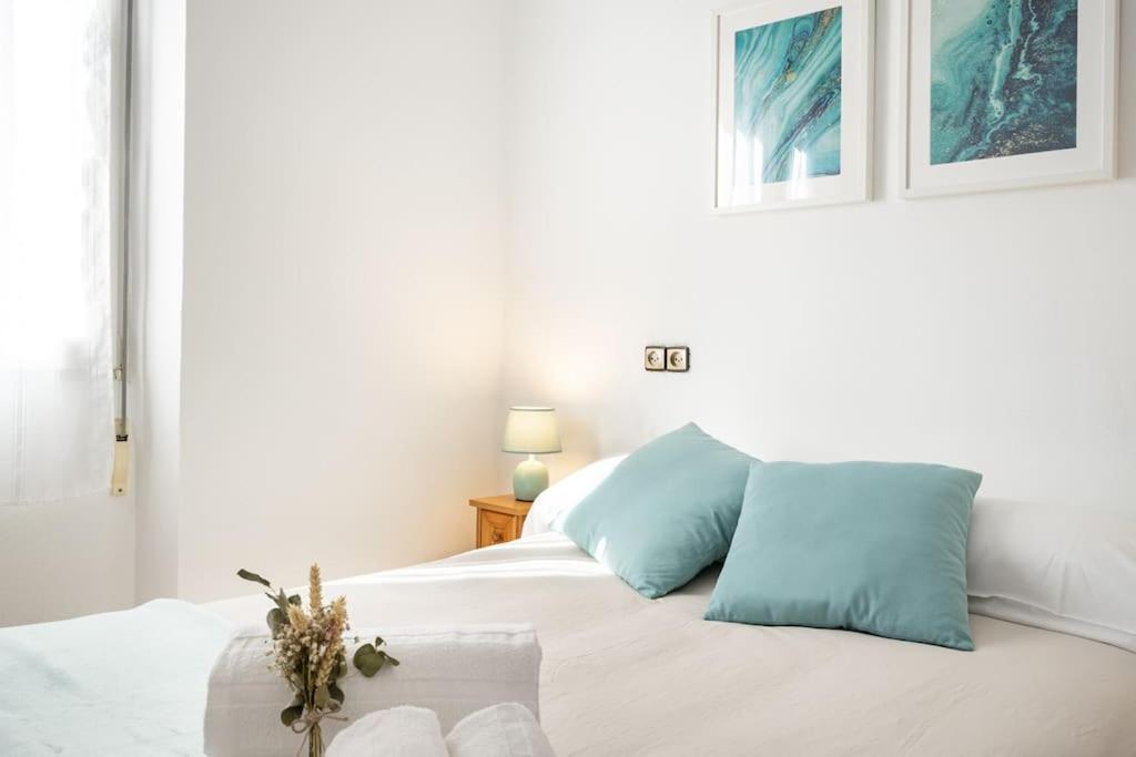 Apartamento Trisquel Gijón Eksteriør billede