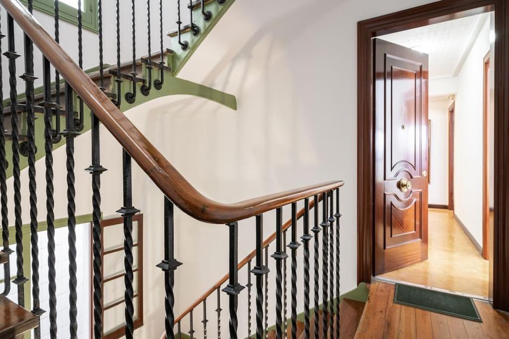 Apartamento Trisquel Gijón Eksteriør billede